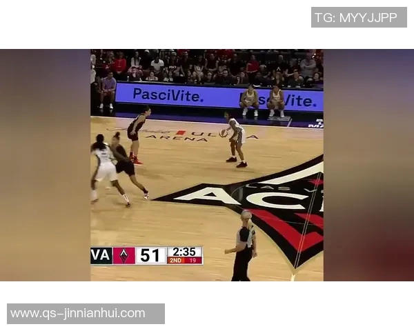 阿贾创WNBA历史新纪录连续比赛至少得25分3断3帽令人惊叹