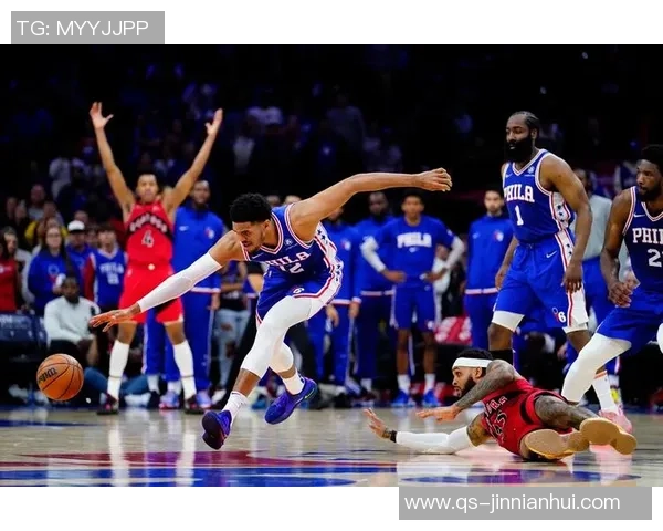 纳斯透露近期训练专注阵容与战术调整以提升球队磨合效果